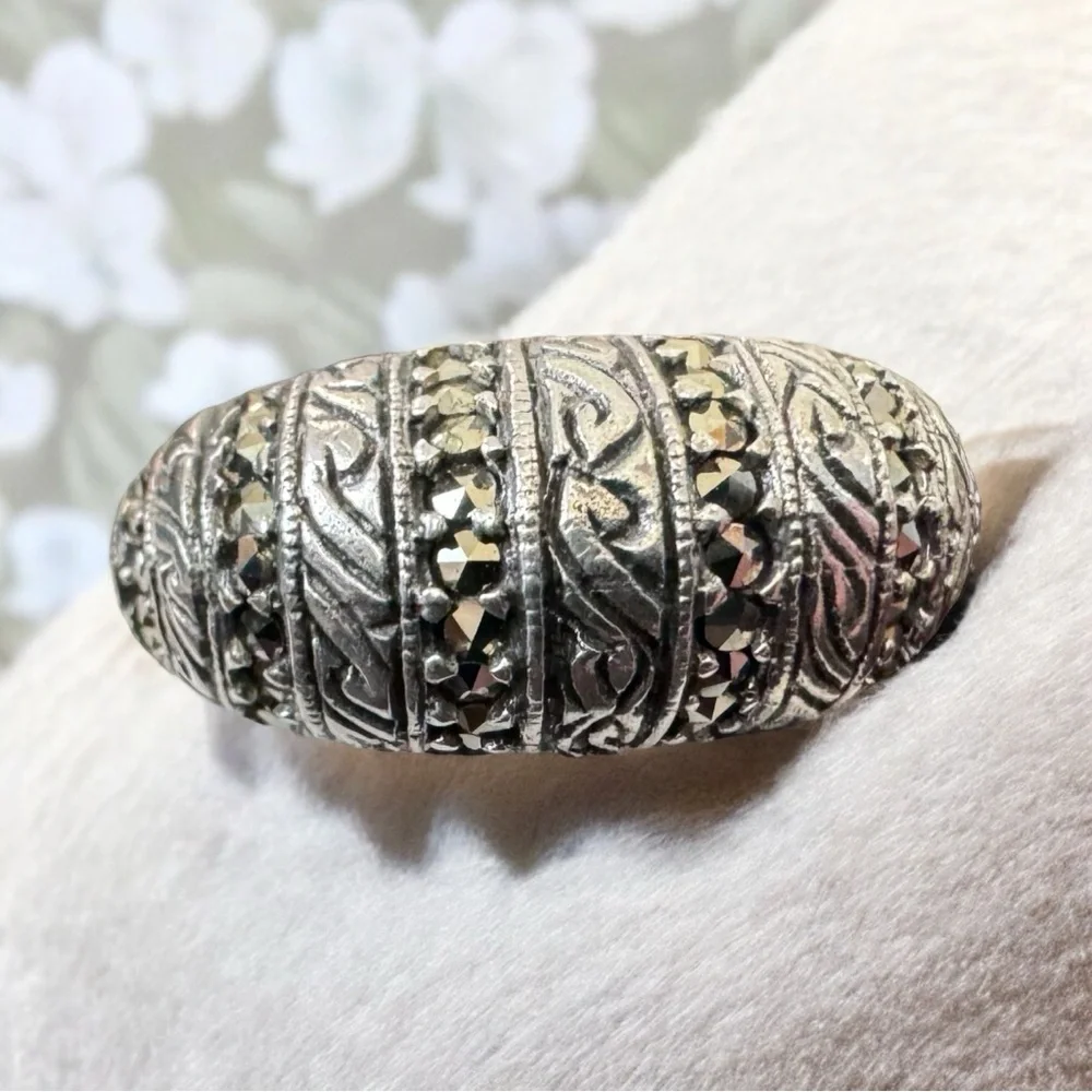 Sterling Silver Marcasite Dome Ring (7.5)